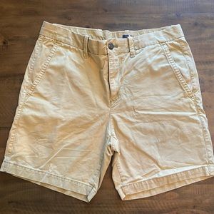 Khaki shorts